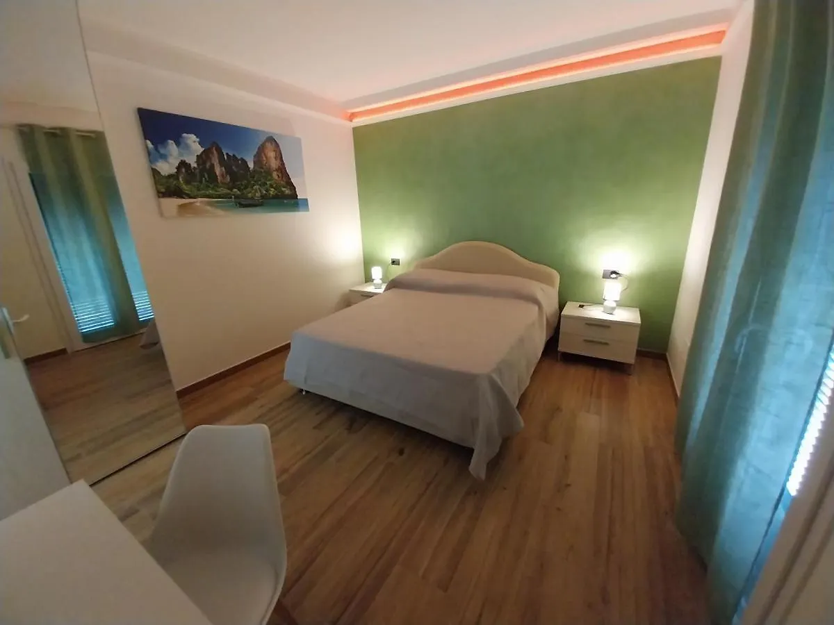 Villa Rosa Piazza  0*, Piazza (Genoa) Italien